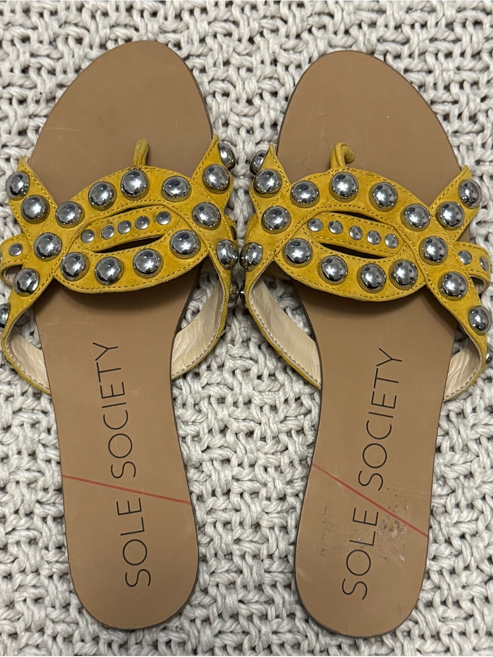 Sole Society Yellow Studded Slide Sandals with Silver Accents NWOB Size 6.5